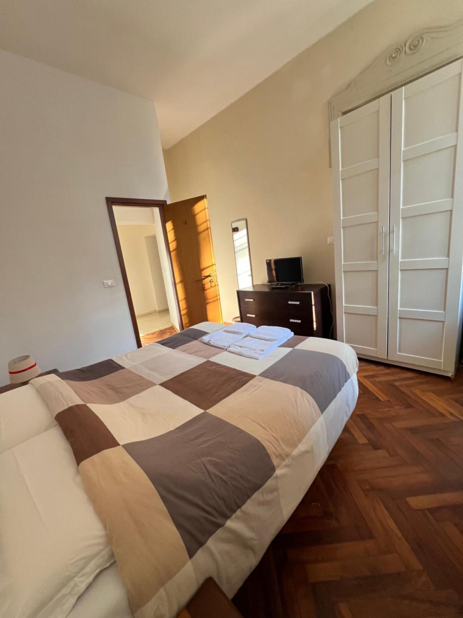 Tata Homes B&B Bologna Kültér fotó